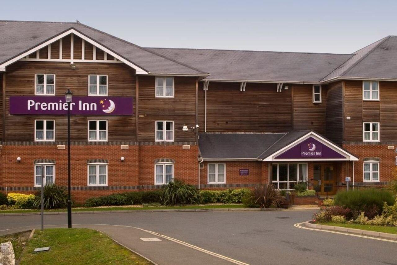 Premier Inn Isle Of Wight Newport  Kültér fotó